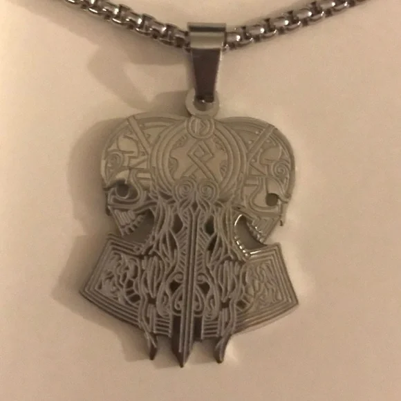 “Opposing Tribal Skulls” Native American Aztec Celtic Nordic Conjoined Necklace - Picture 13 of 13